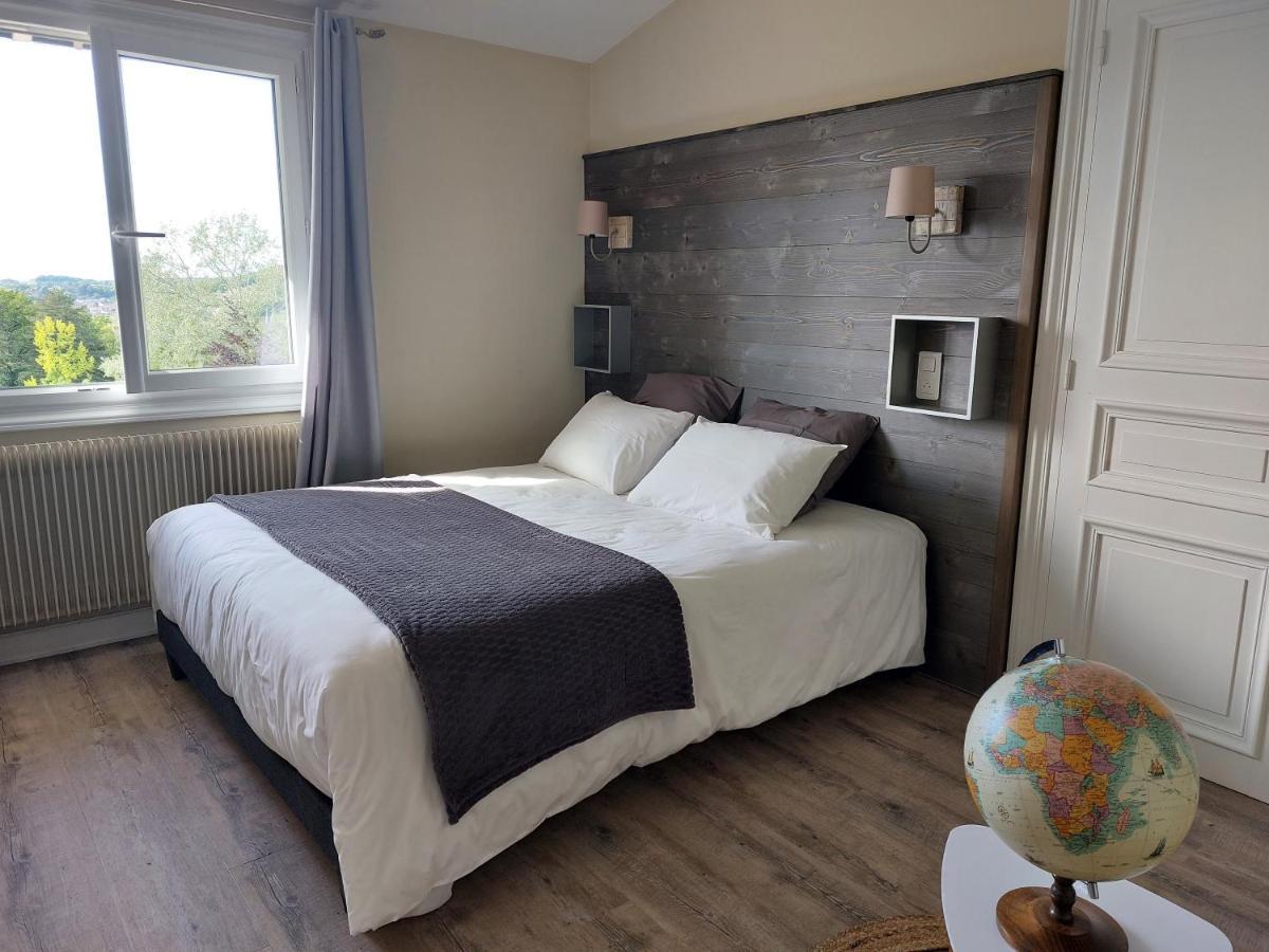 Chambres D'Hotes Le Relais Globe Trotteur Montaigu  Bagian luar foto