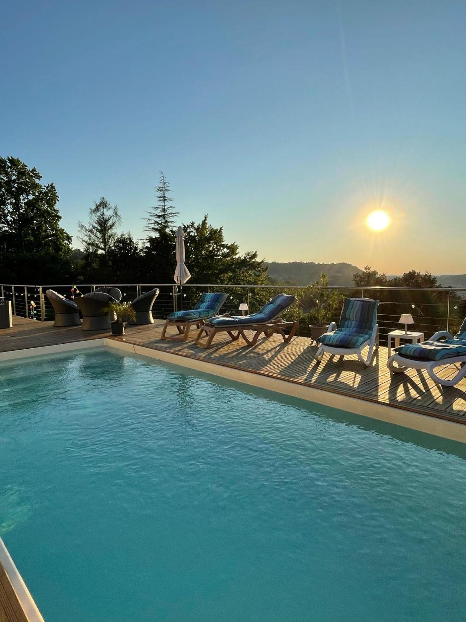 Chambres D'Hotes Le Relais Globe Trotteur Montaigu  Bagian luar foto